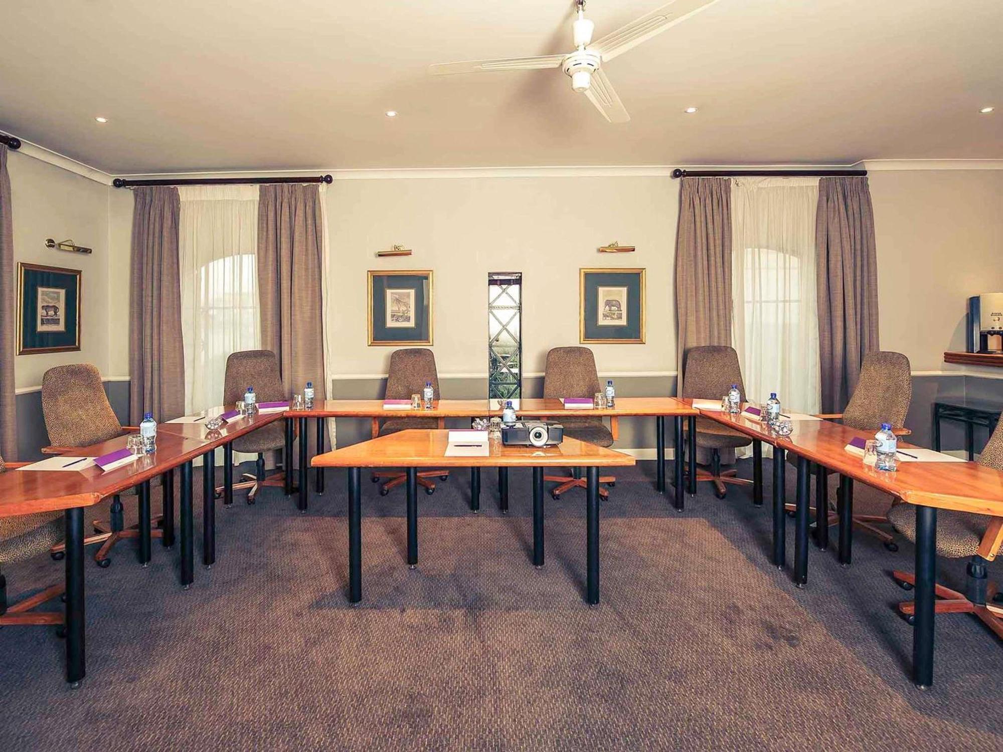 Mercure Nelspruit 3*